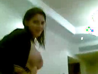 New scandal of leaked MMS with drunk ex-girlfriend in Mumbai college